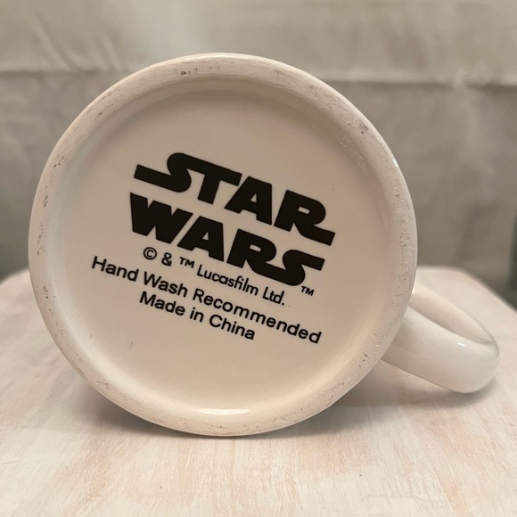 ⚡️Star Wars R2D2 Mug With Topper - Picture 4 of 4